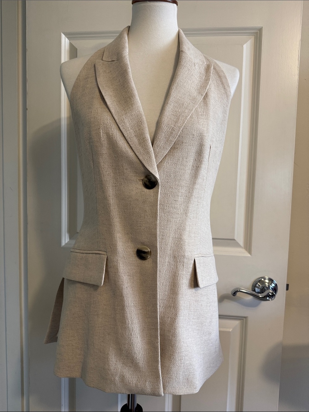 Zara Womans vest Jacket. Super cool!
